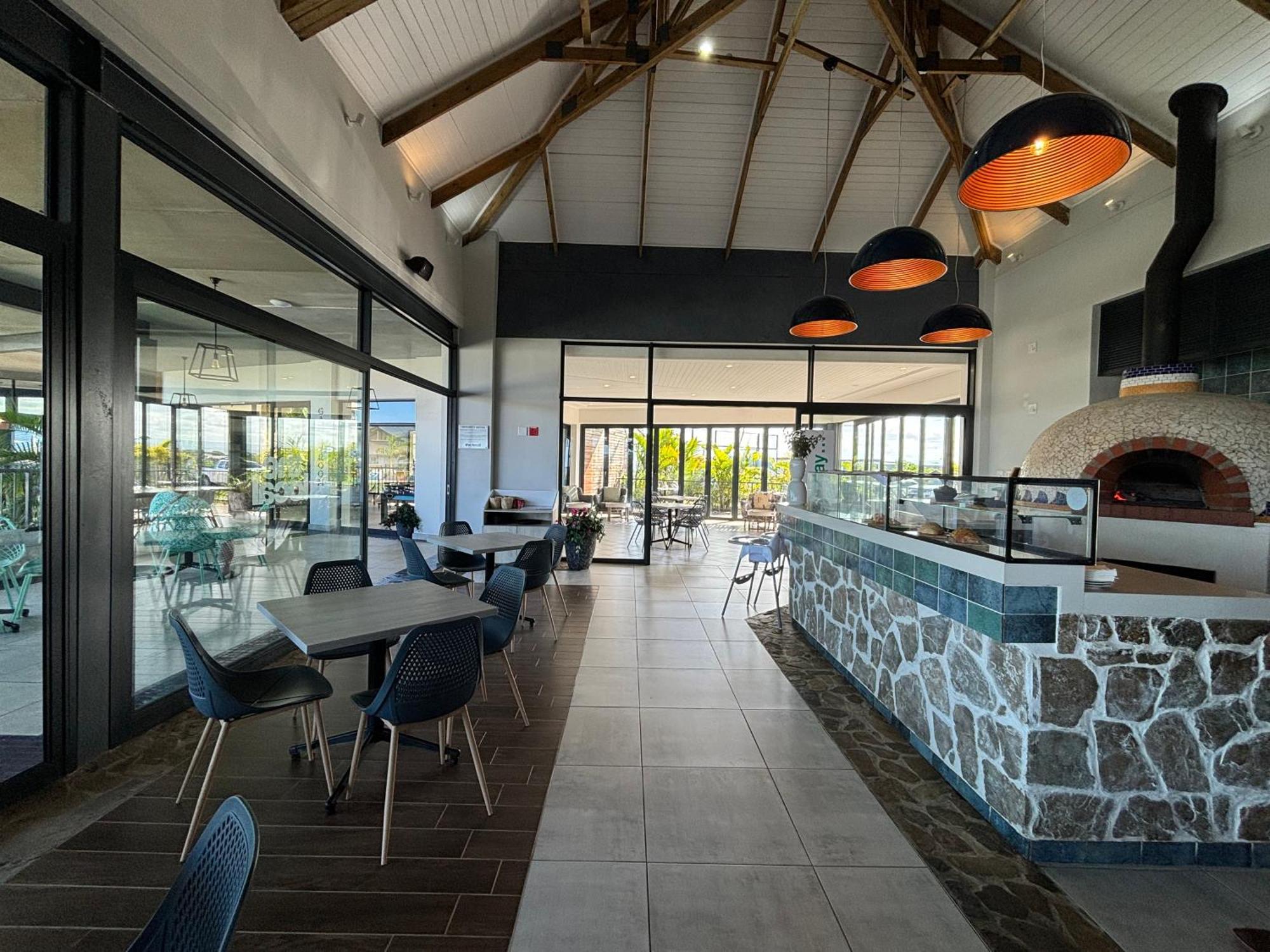Ocean's Edge Escape! Ballito