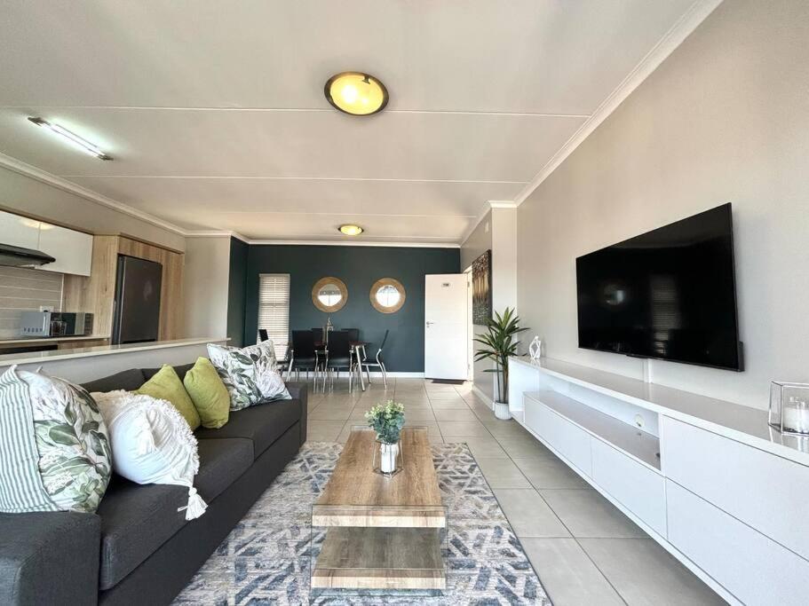 Ocean's Edge Escape! Appartement *