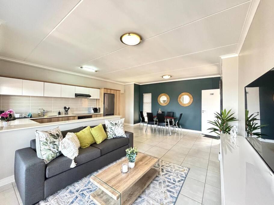 Ocean's Edge Escape! Appartement *